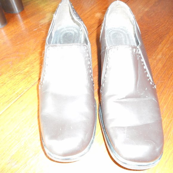 Women's Brown Leather Loafers - Picture 3 of 3